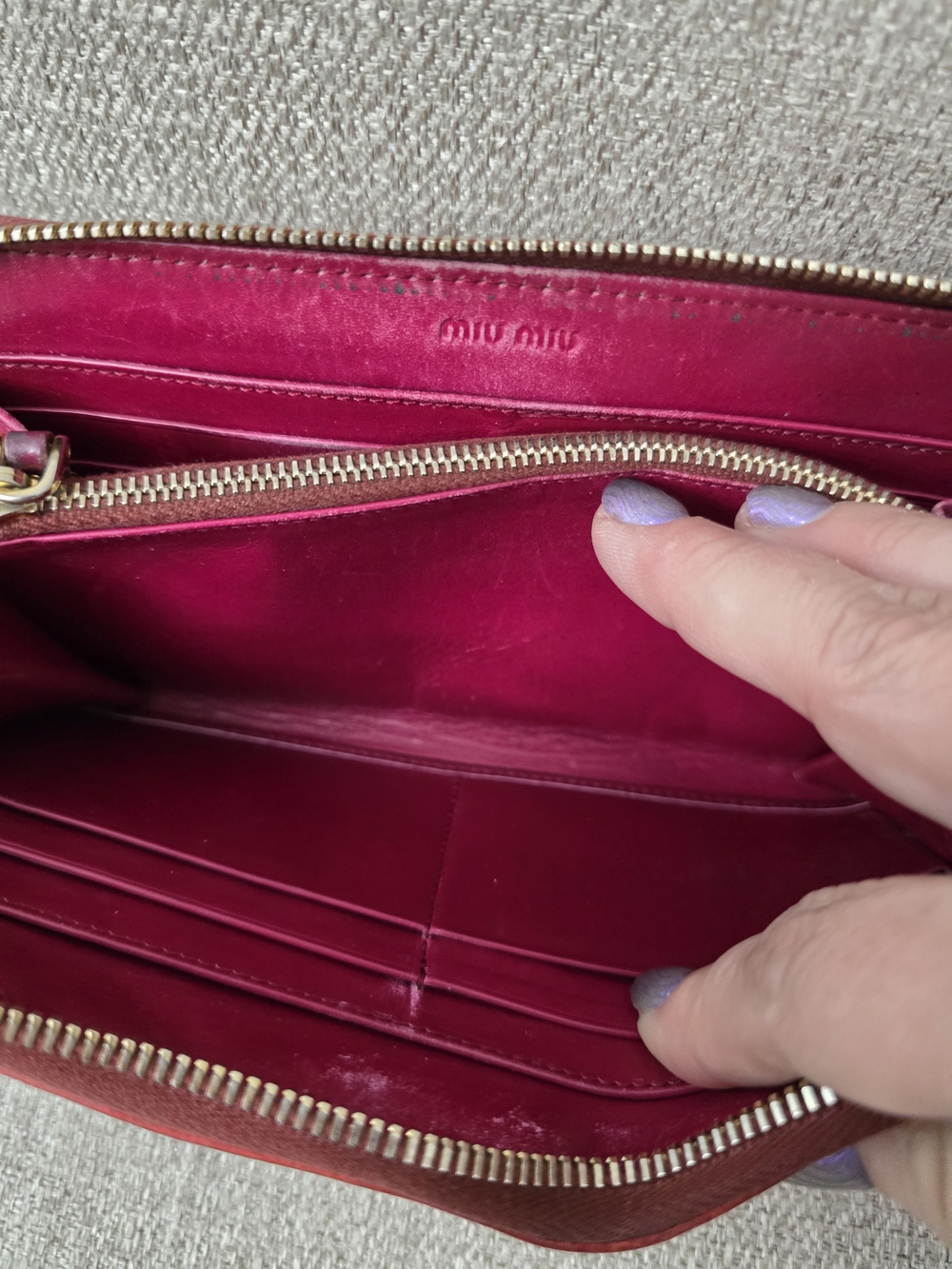 Miu Miu Red Croc-Embossed Zip Around Long Wallet - Picture 10 of 13
